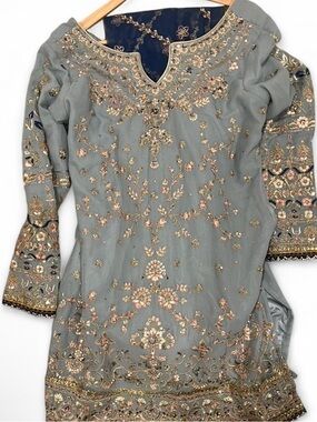 Lashkaraa dusty blue georgette gharara